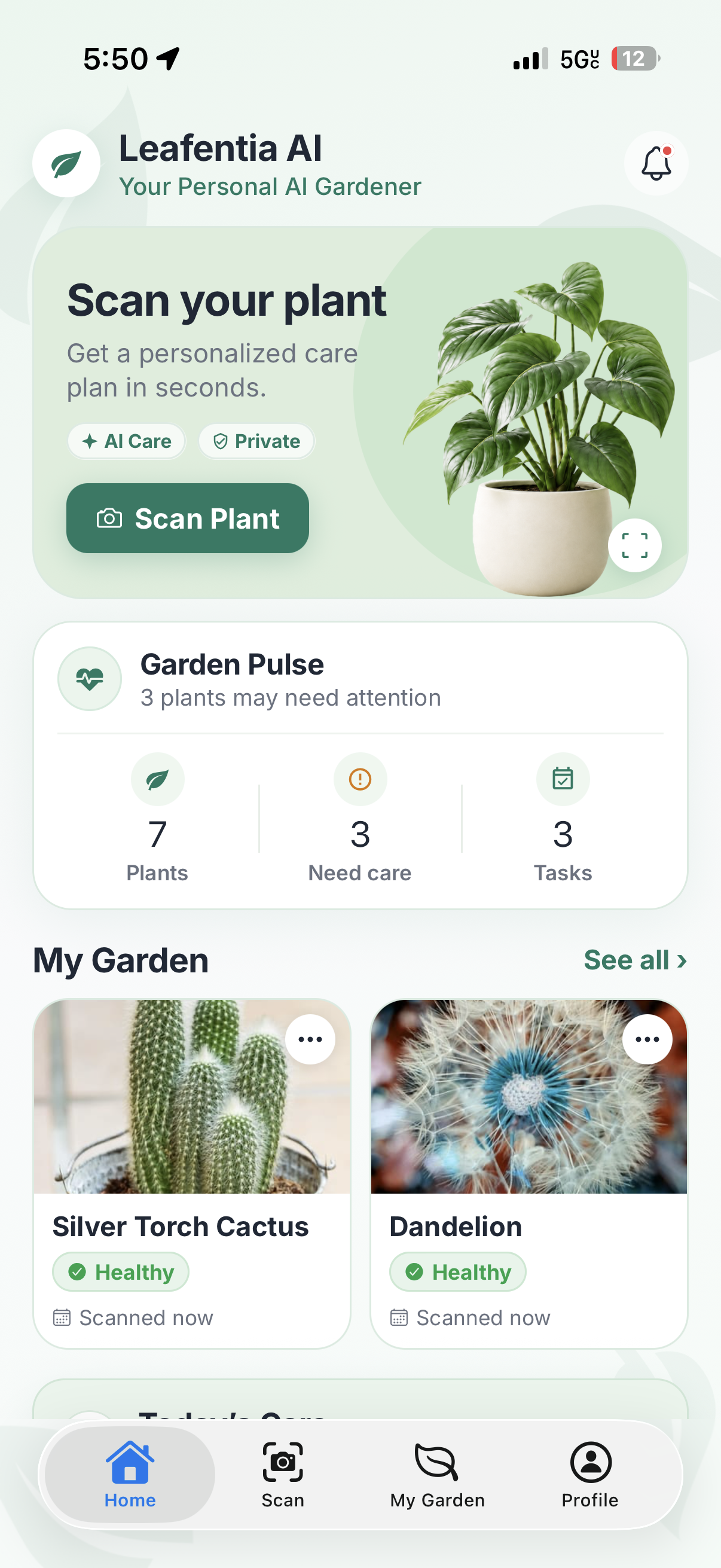 Leafentia AI home screen with plant scanning and Personal Garden access